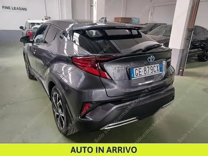 Usata Toyota C-HR Business Edition 184 CV (135 kW) 2021 Grigio SUV