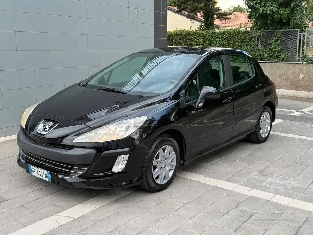 Usata Peugeot 308 Premium 90 CV (66 kW) 2010 Nero Berlina