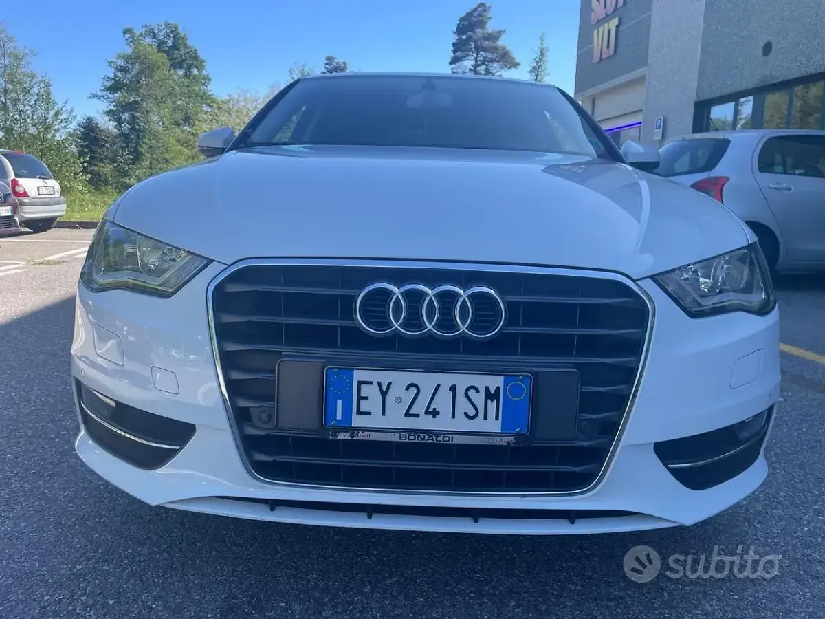 Usata Audi A3 110 CV (80 kW) 2015 Bianco Berlina