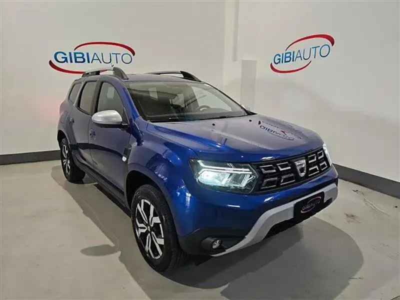 Usata Dacia Duster Journey 100 CV (73 kW) 2023 Grigio chiaro SUV