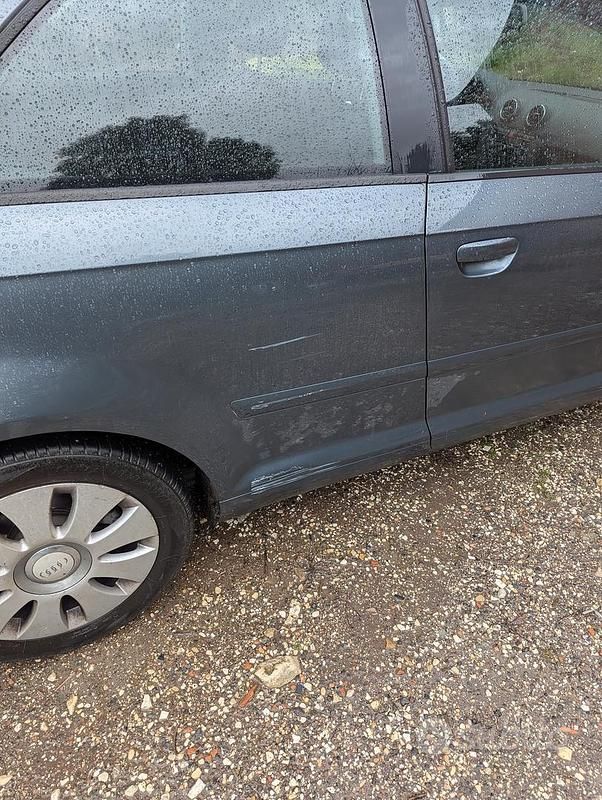 Usata Audi A3 Ambition 105 CV (77 kW) 2005 Utilitaria