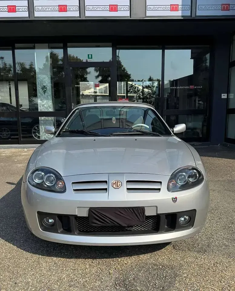 Usata MG TF 116 CV (85 kW) 2005 Argento Cabrio