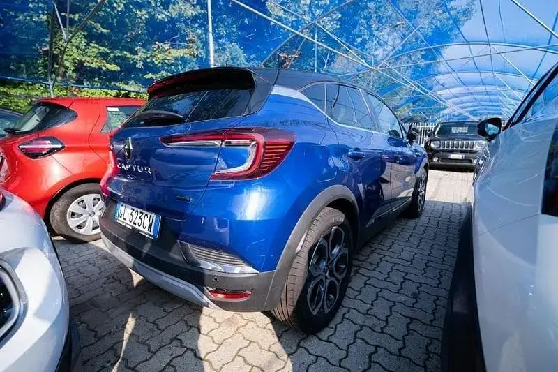Usata Renault Captur Techno 143 CV (105 kW) 2022 Blu/azzurro SUV