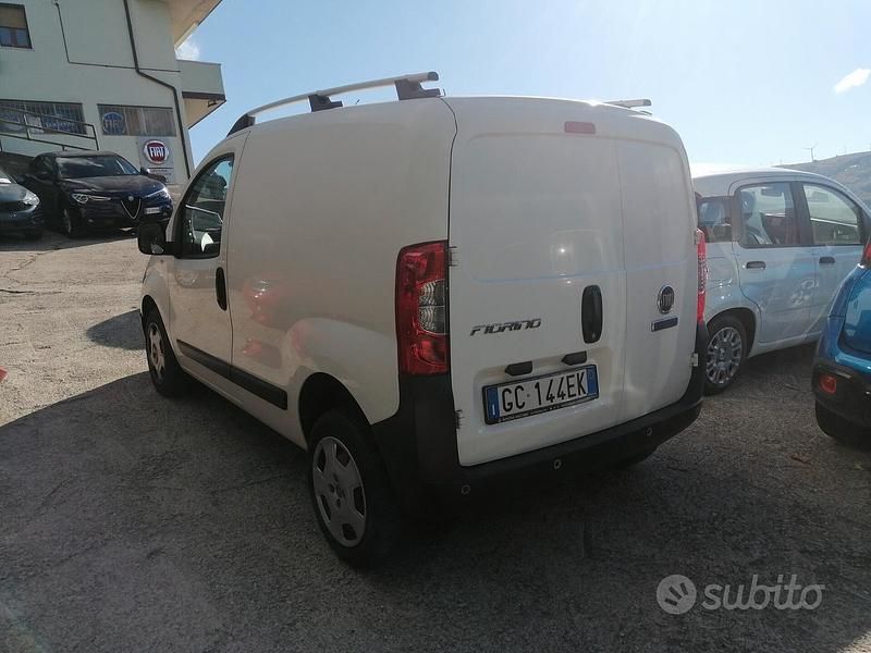 Usata Fiat Fiorino 95 CV (69 kW) 2020 Bianco Monovolume
