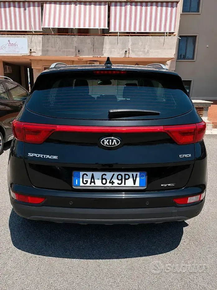 Usata Kia Sportage 115 CV (84 kW) 2018 Nero SUV