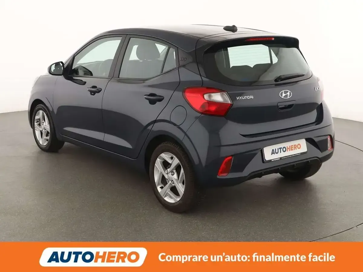 Usata Hyundai i10 67 CV (49 kW) 2022 Grigio Utilitaria