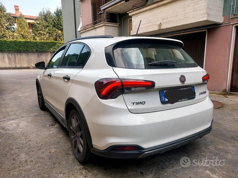 Usata Fiat Tipo Cross 2021 Bianco Berlina