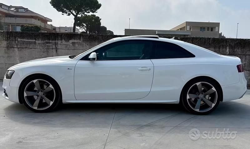 Usata Audi A5 S-Line 190 CV (139 kW) 2015 Bianco Coupé