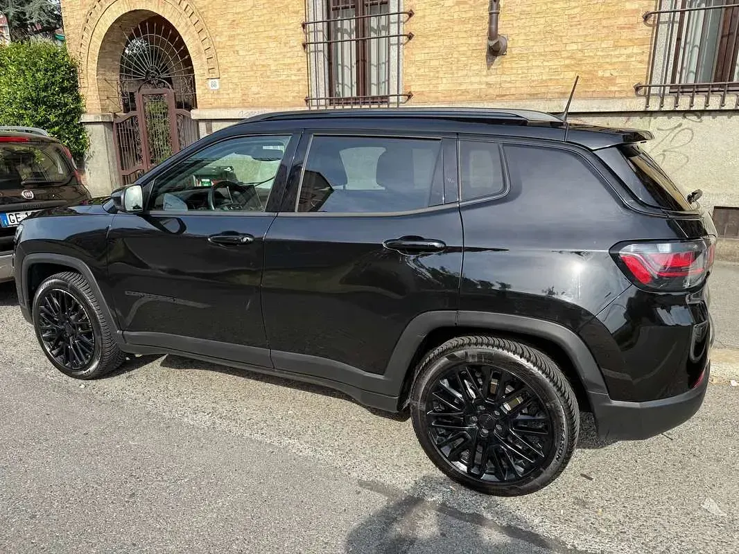 Usata Jeep Compass Night Eagle 131 CV (96 kW) 2023 Nero SUV