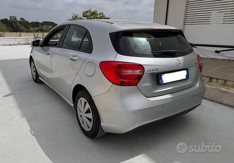 Usata Mercedes A160 89 CV (65 kW) 2014 Grigio Berlina