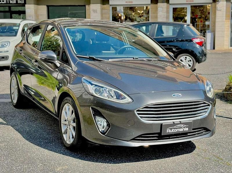 Usata Ford Fiesta Titanium 75 CV (55 kW) 2020 Grigio Utilitaria