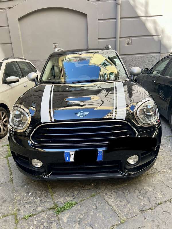 Nero Usata 2019 Mini One D Countryman SUV | 19.500 € (Buon prezzo) - Immagine 1/4