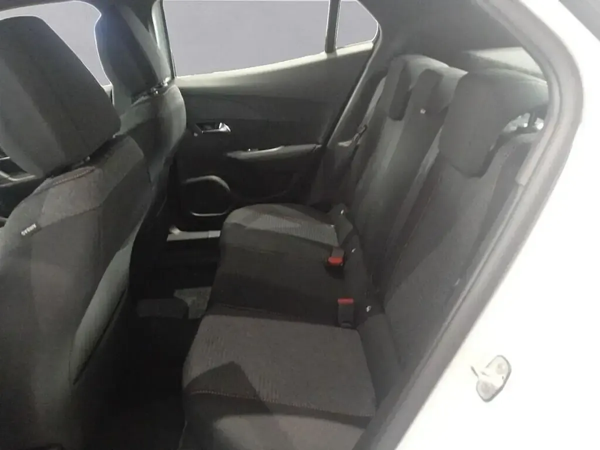 Nuova Peugeot 2008 Style 100 CV (73 kW) 2026 Bianco SUV
