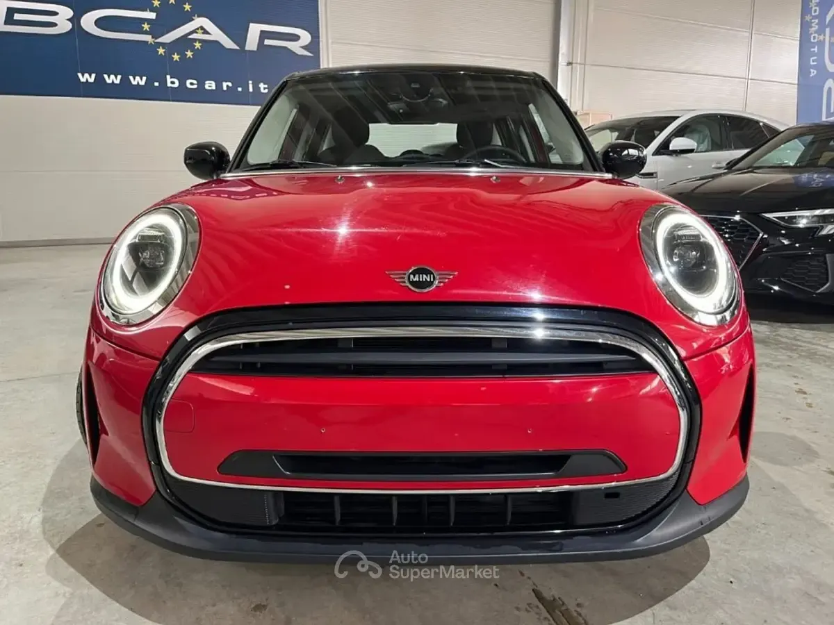 Usado Mini Cooper 136 HP (100 kW) 2024 Vermelho Citadino