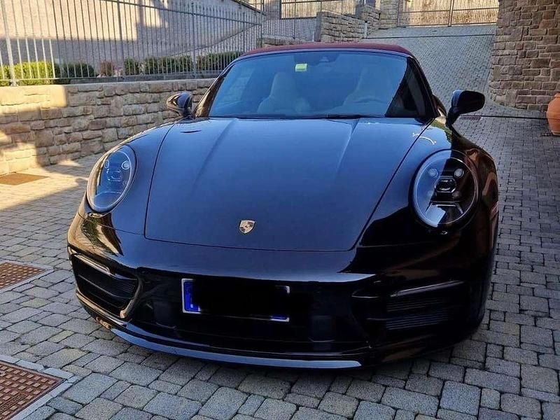 Usata Porsche 911 Carrera Cabriolet 450 CV (330 kW) 2021 Nero Cabrio