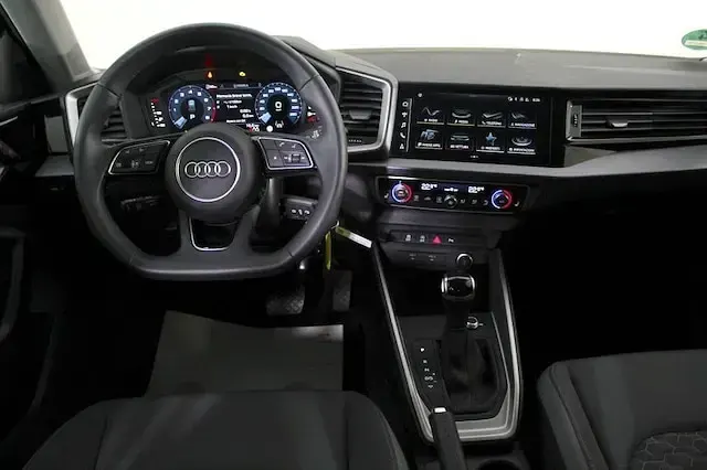 Usado Audi A1 116 CV (85 kW) 2025 SUV