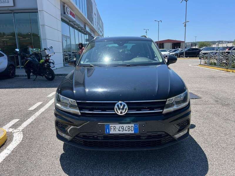 Nero Usata 2018 VW Tiguan Executive SUV | 17.500 € (Super prezzo) - Immagine 1/4