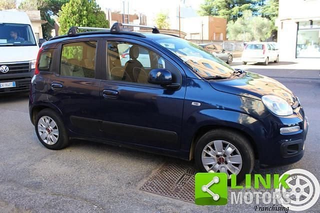 Usata Fiat Panda Easy 69 CV (50 kW) 2017 Blu Berlina