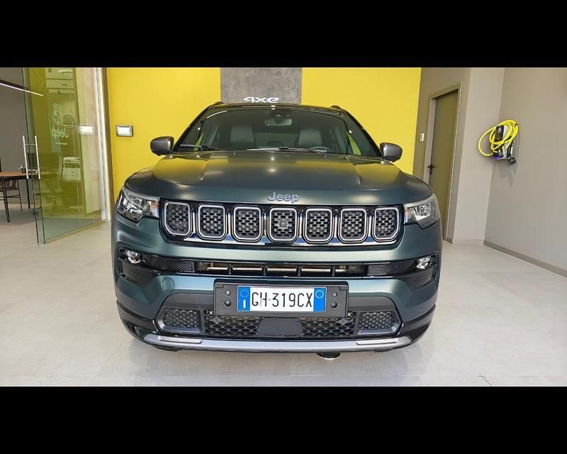 Käytetty Jeep Compass 2022 Harmaa Katumaasturi