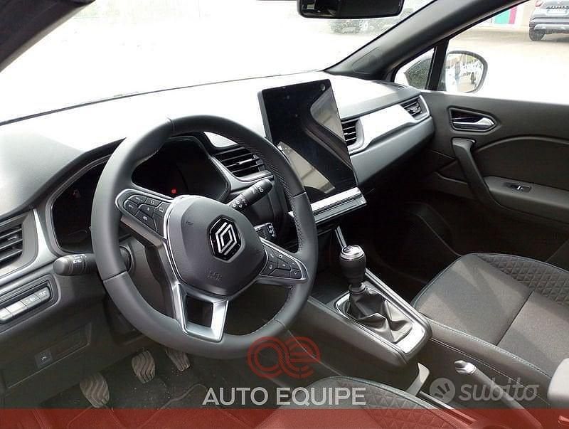Nuova Renault Captur Evolution 101 CV (74 kW) 2025 Grigio SUV