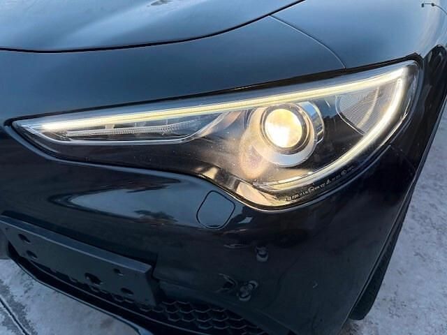 Usata Alfa Romeo Stelvio Super 160 CV (117 kW) 2020 Nero SUV