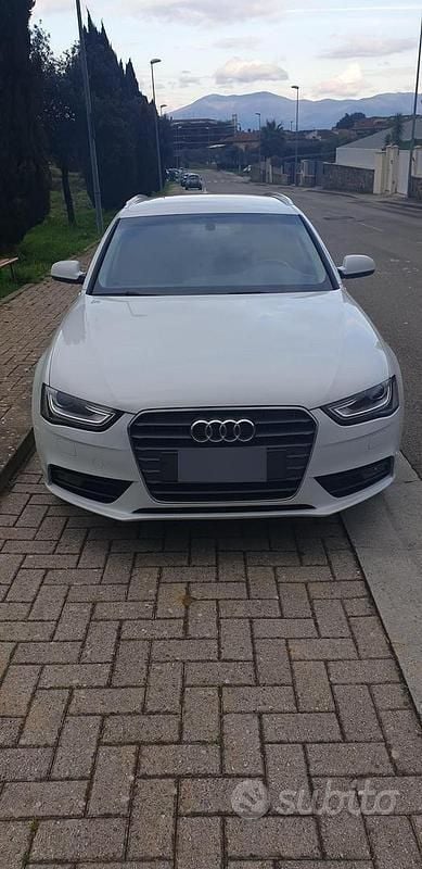 Usata Audi A4 Business Plus 150 CV (110 kW) 2014 Bianco Station wagon