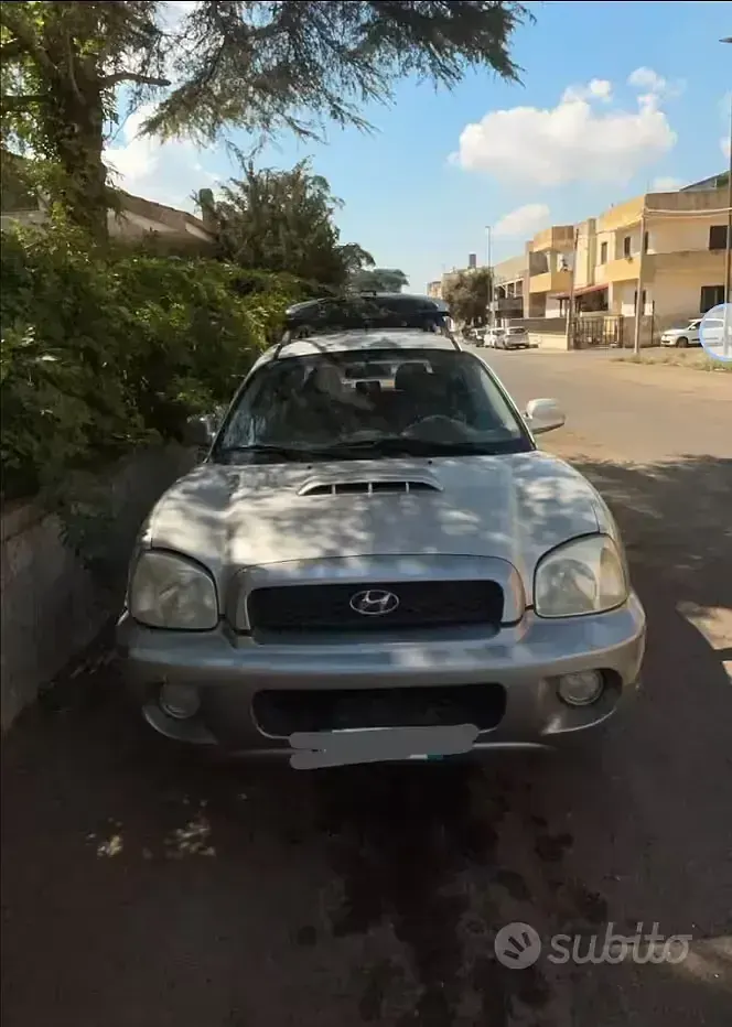 Usata Hyundai Santa Fe 112 CV (82 kW) 2001 Grigio SUV