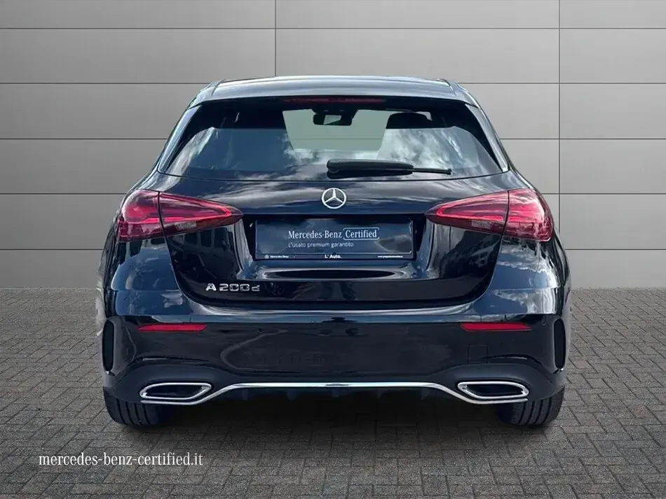 Nuova Mercedes A200 Advanced Plus 150 CV (110 kW) 2026 Nero