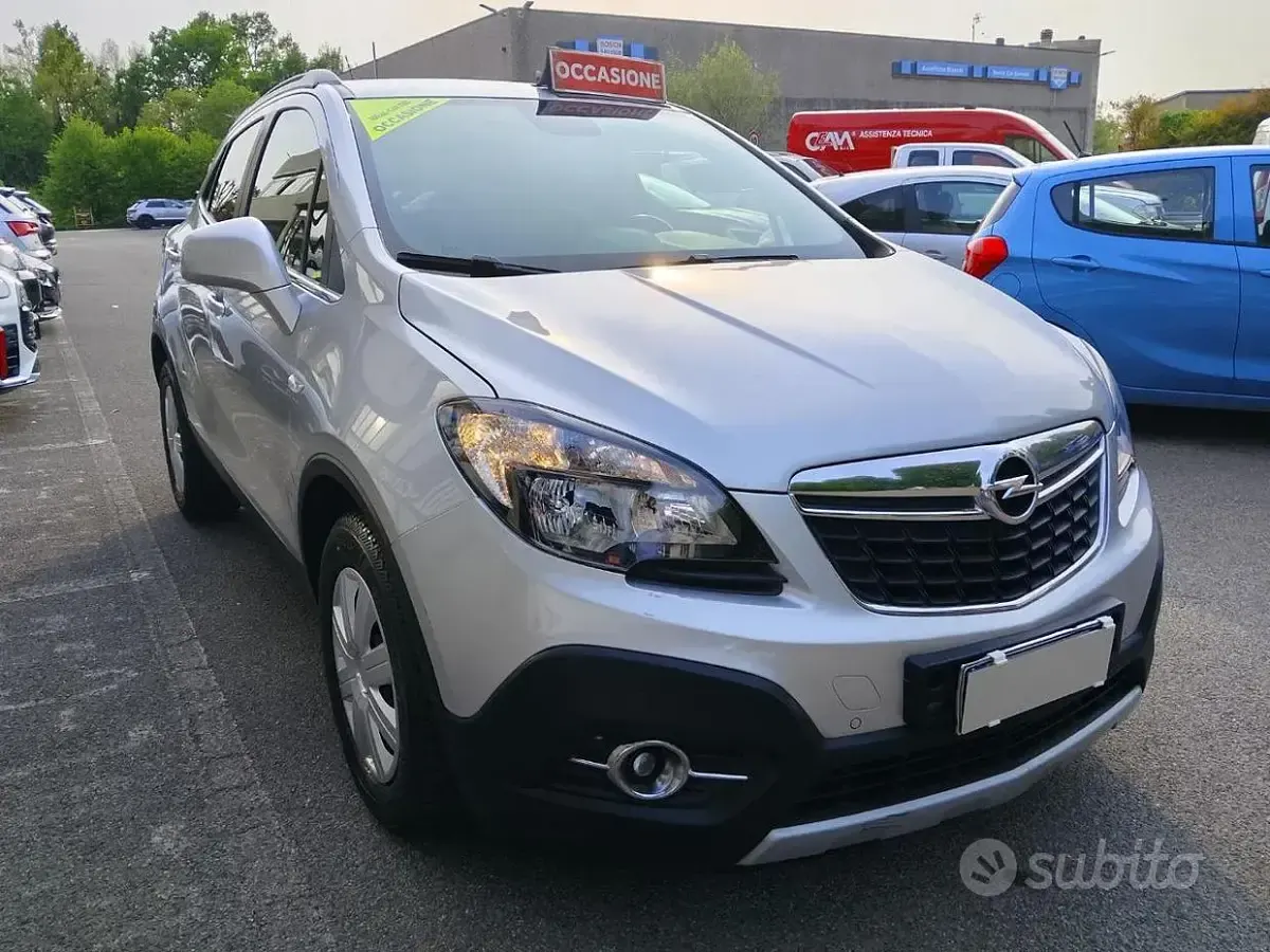 Usata Opel Mokka 140 CV (102 kW) 2014 Grigio SUV