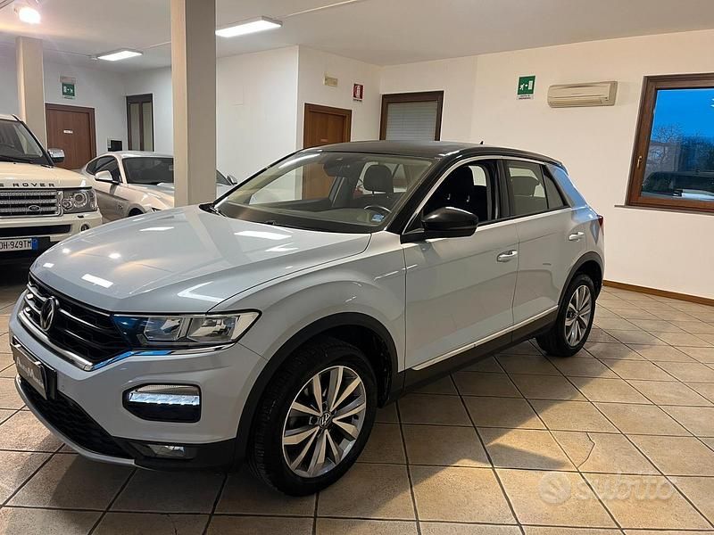 Usata VW T-Roc Style 149 CV (109 kW) 2021 Grigio SUV