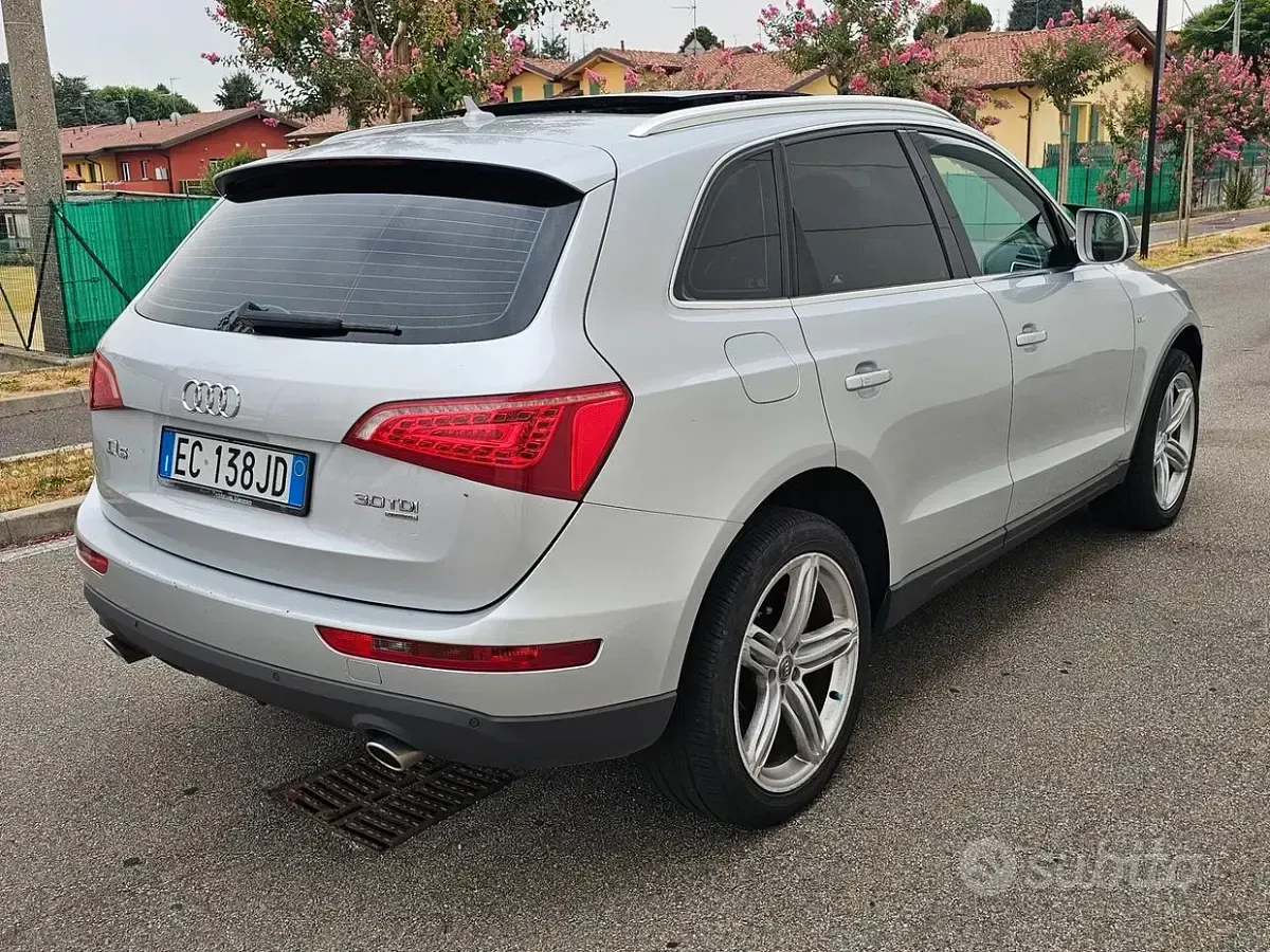 Usata Audi Q5 S-Line 239 CV (175 kW) 2010 Grigio SUV