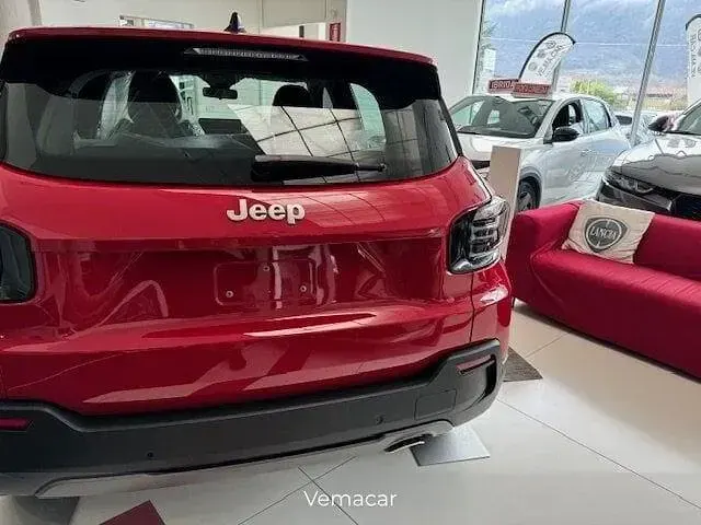 Nuova Jeep Avenger Longitude 100 CV (73 kW) 2026 Rosso SUV