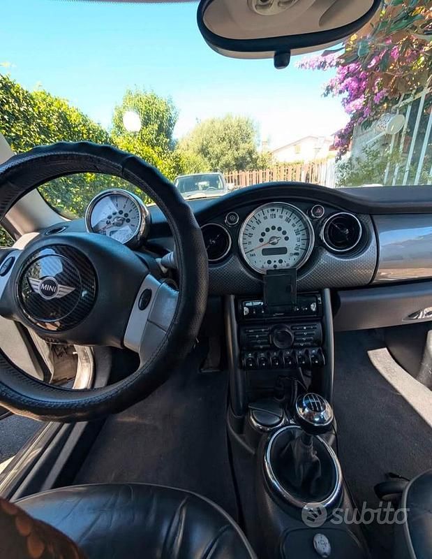 Usata Mini ONE 90 CV (66 kW) 2007 Grigio Utilitaria