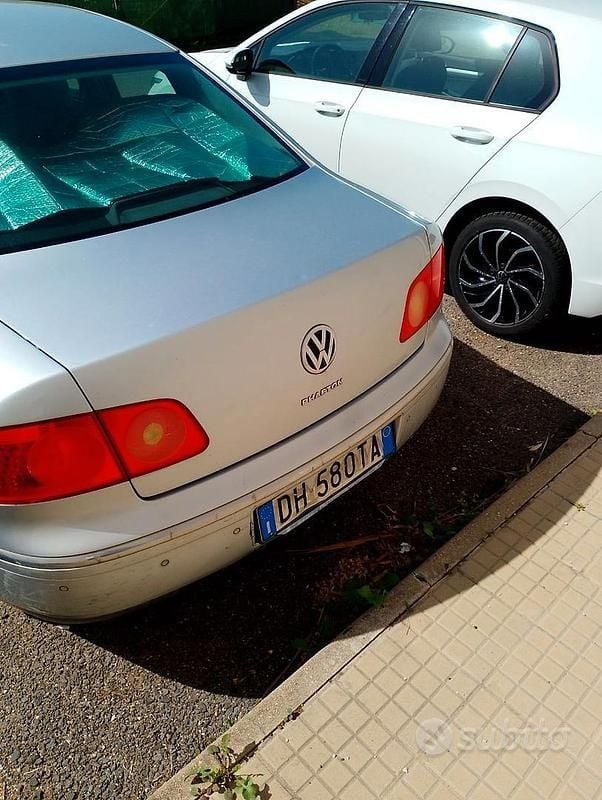Begagnad VW Phaeton 2007 Grå Sedan