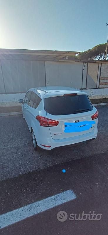 Usata Ford B-MAX 100 CV (73 kW) 2015 Bianco Monovolume