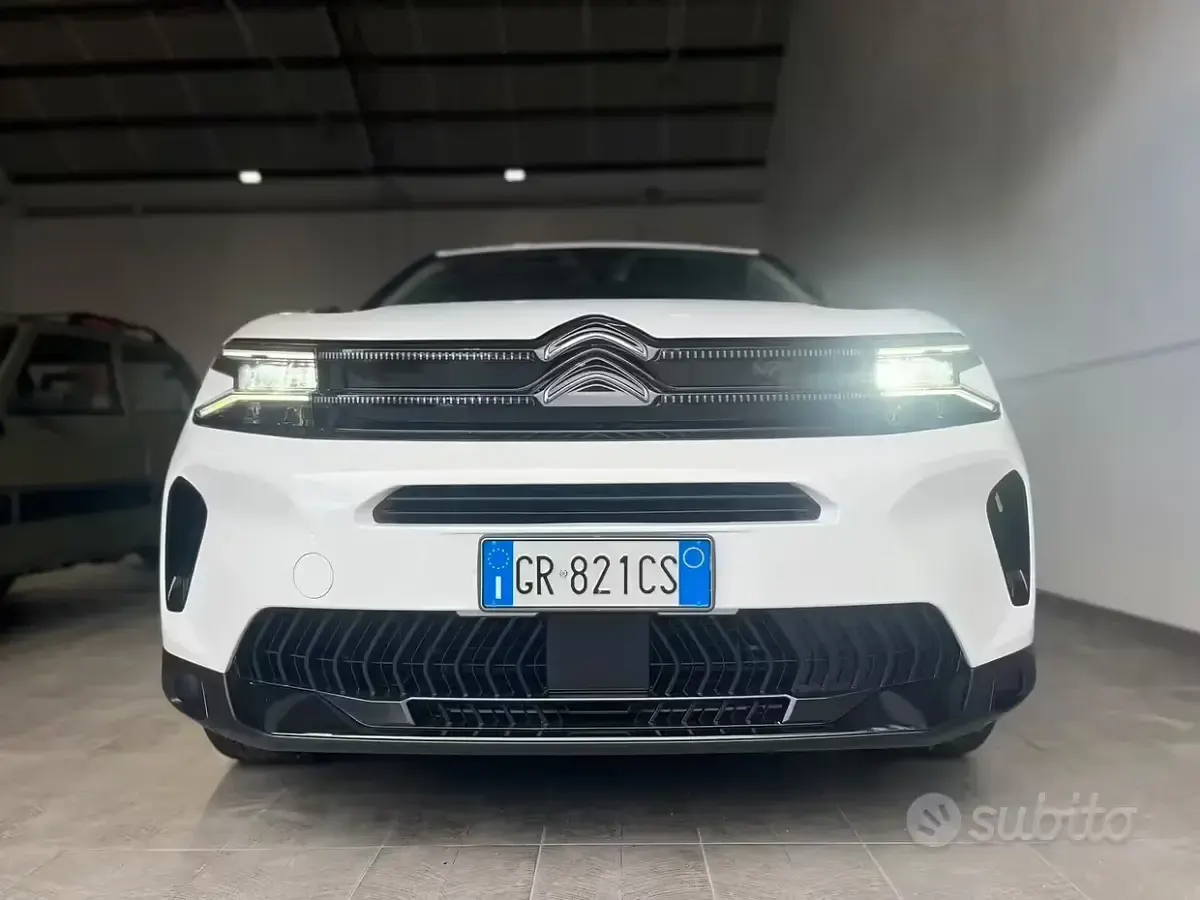 Usata Citroën C5 131 CV (96 kW) 2023 Bianco Station wagon