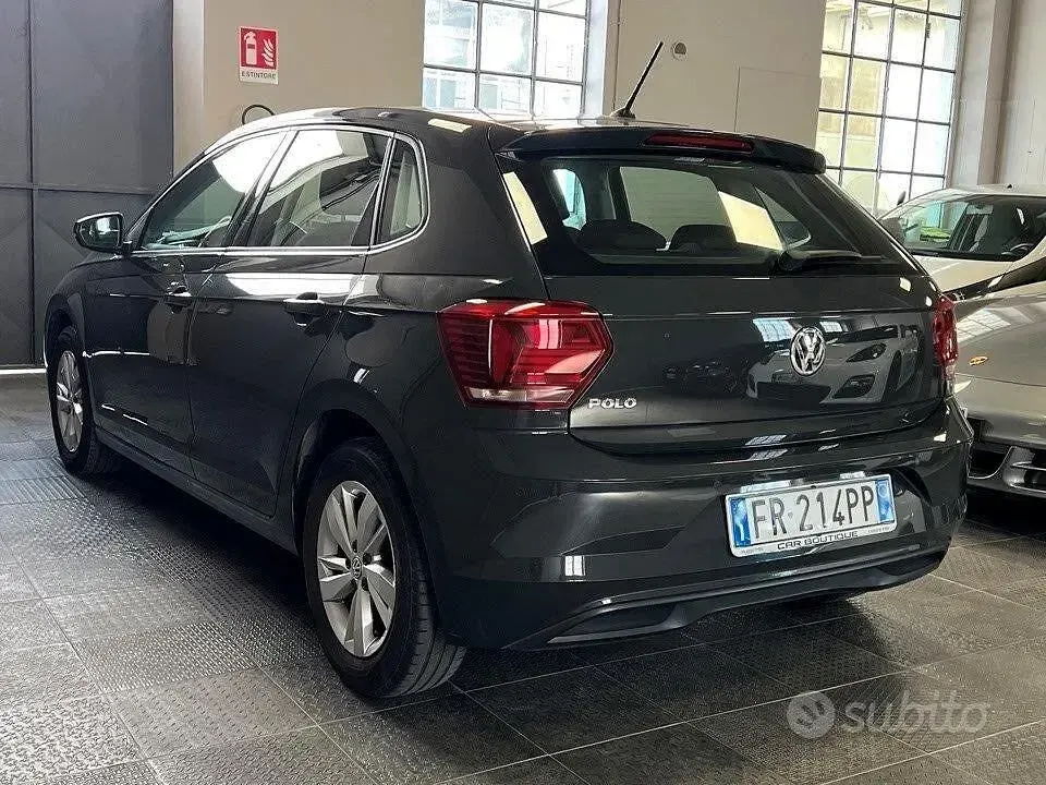 Occasion VW Polo Trendline 65 ch (47 kW) 2018 Gris Citadine