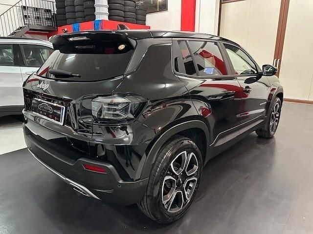Usata Jeep Avenger Summit 101 CV (74 kW) 2024 Nero SUV