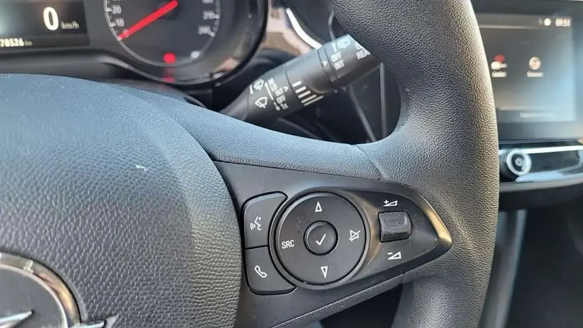 Usata Opel Corsa Elegance 75 CV (55 kW) 2020 Bianco Utilitaria