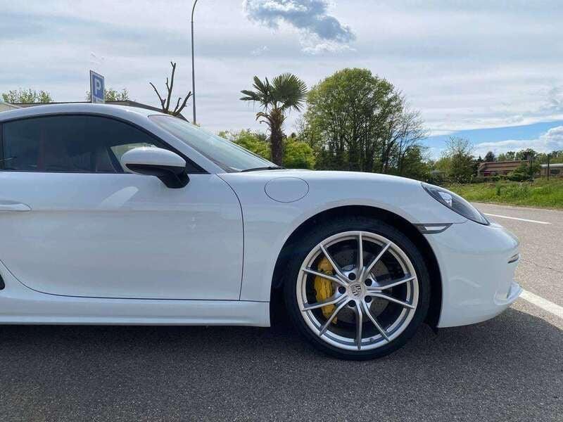 Usata Porsche 718 Cayman 350 CV (257 kW) 2018 Bianco Coupé