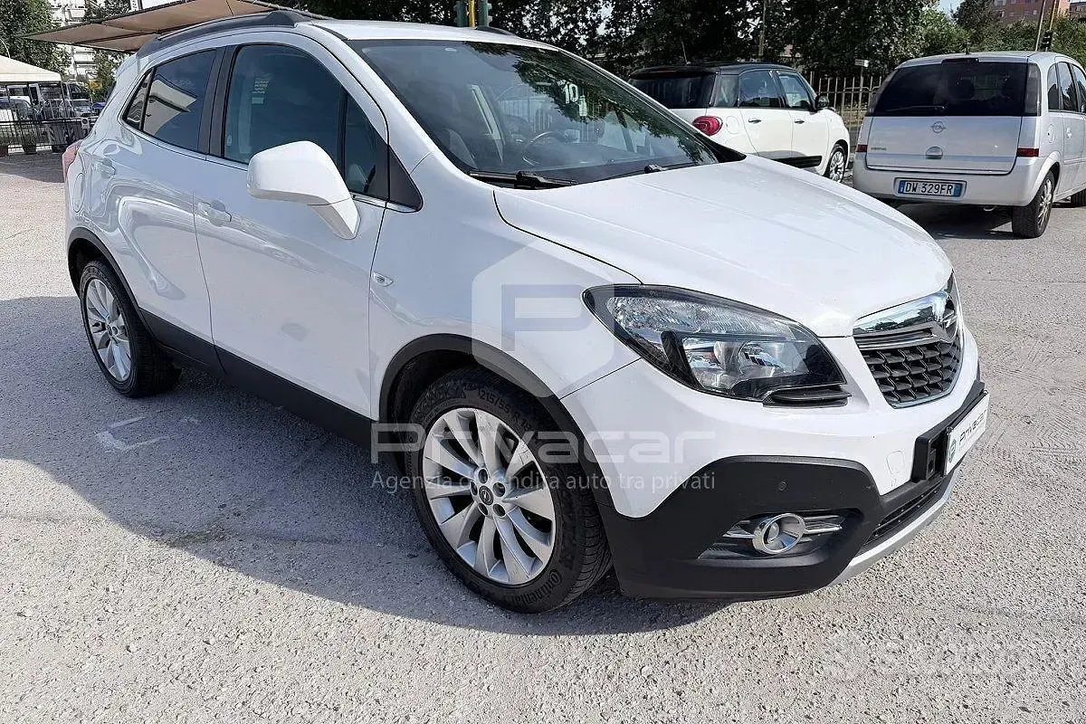Usata Opel Mokka Cosmo 131 CV (96 kW) 2015 Bianco SUV