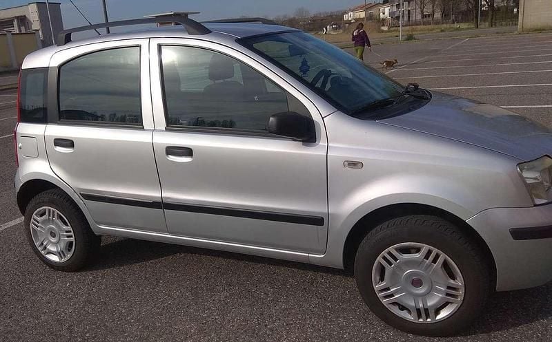 Usata Fiat Panda Dynamic 60 CV (44 kW) 2008 Argento Utilitaria