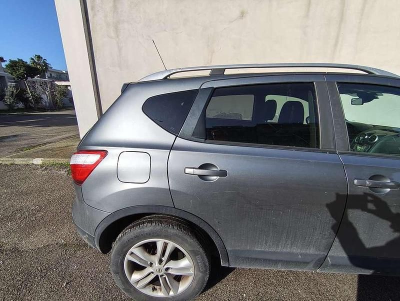 Usata Nissan Qashqai Tekna 150 CV (110 kW) 2012 Grigio SUV