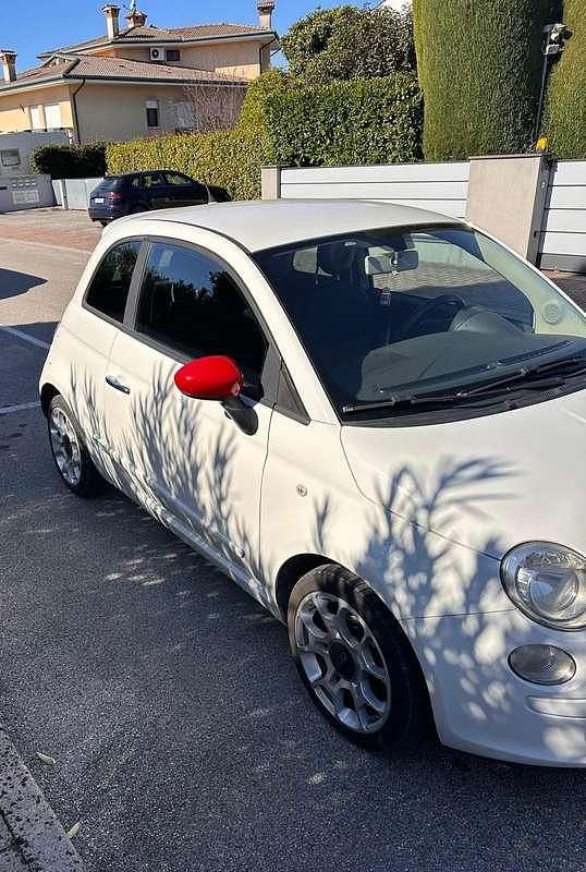 Usata Fiat 500 69 CV (50 kW) 2010 Bianco Utilitaria