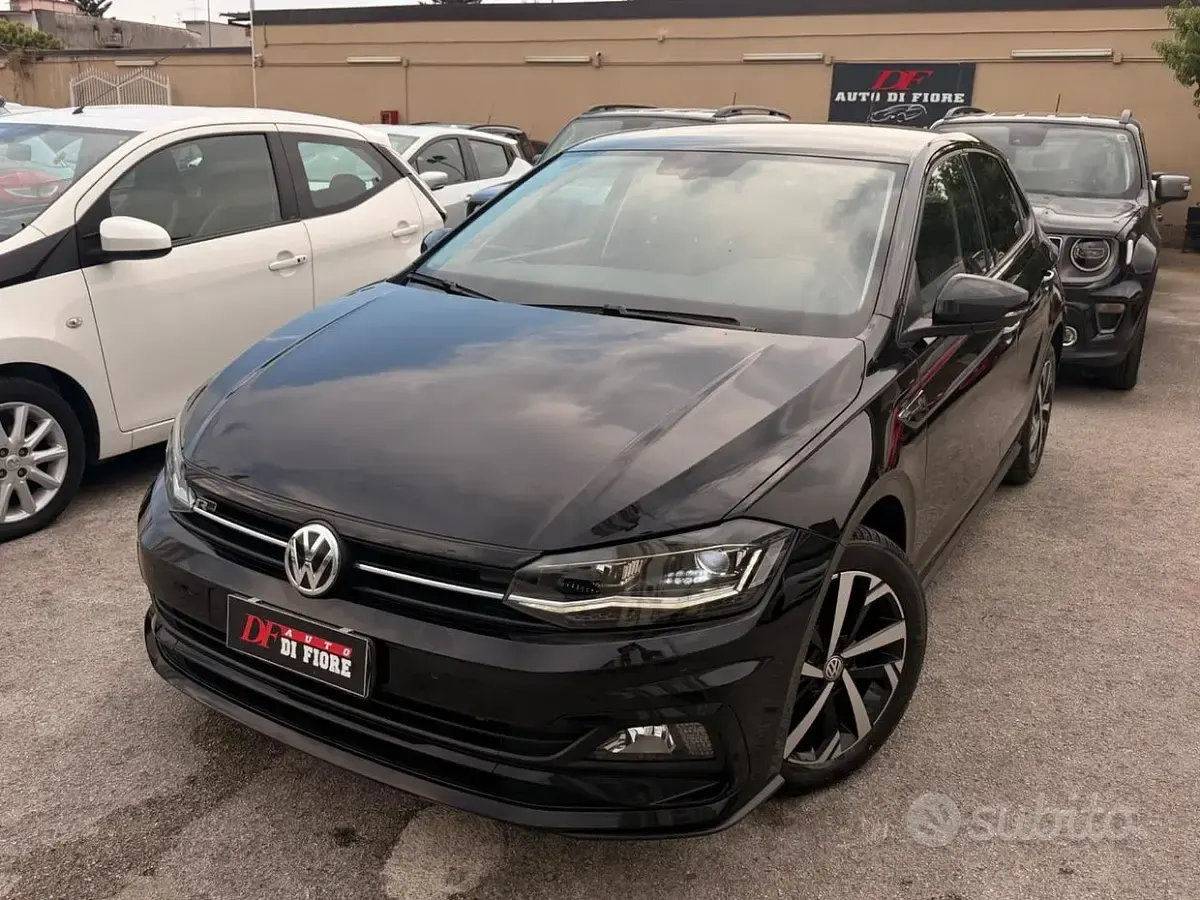 Usata VW Polo R-line 95 CV (69 kW) 2018 Nero Utilitaria