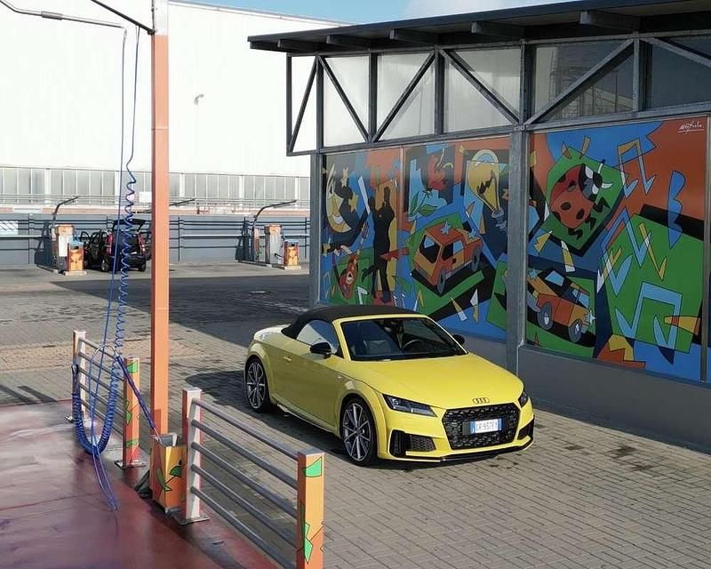 Usata Audi TT Roadster Exclusive 197 CV (144 kW) 2021 Giallo Cabrio
