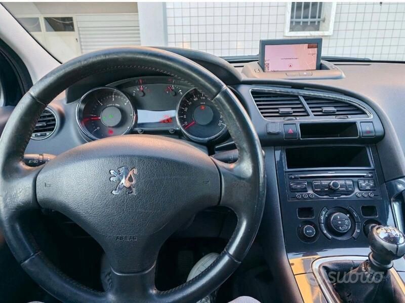 Usata Peugeot 3008 115 CV (84 kW) 2012 Nero Monovolume