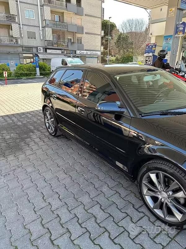 Usata Audi A3 140 CV (102 kW) 2012 Nero Utilitaria