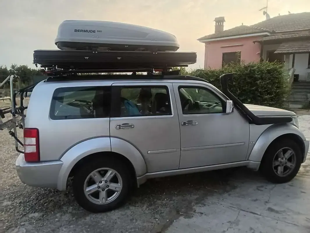 Usata Dodge Nitro SXT 177 CV (130 kW) 2008 SUV
