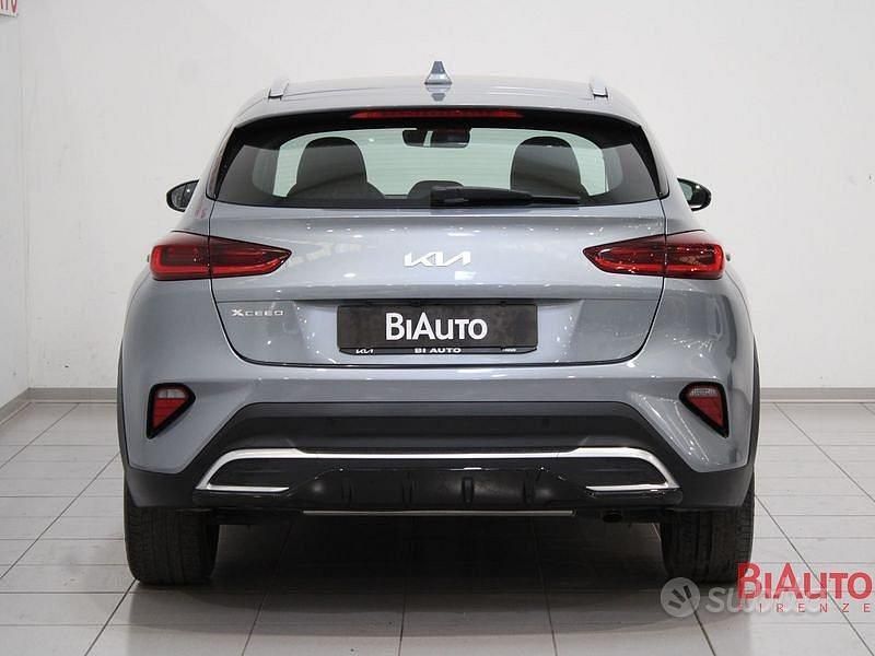Usata Kia XCeed 160 CV (117 kW) 2023 Grigio SUV